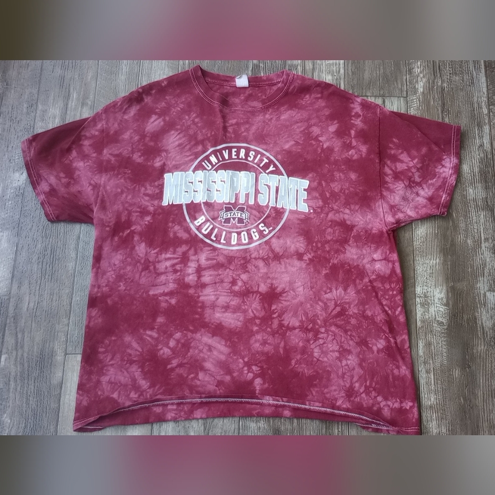 Burgundy and white Mississippi State Bulldogs tie-dye tee